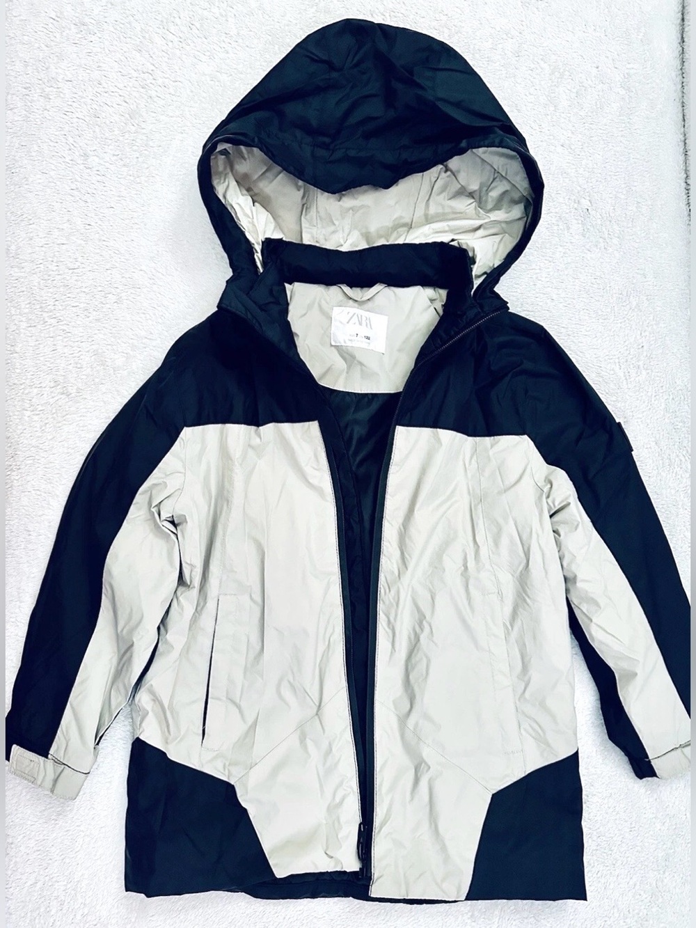 ZARA Boys Hooded Puffer Jacket Black/White Size 7 Excellent Quality & Condition